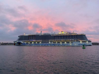 AIDAcosma cruise ship arriving in Kiel