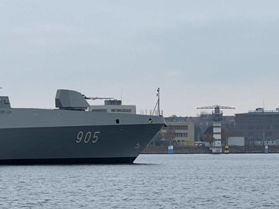 Al-Qahhar 905 Kriegsschiff in Kiel 2.12.2022