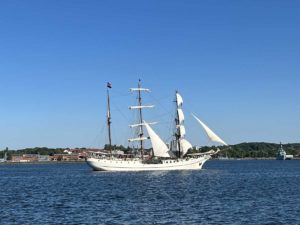 Kieler Förde Segelschiff Artemis während der Kieler Woche