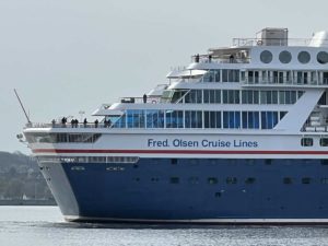 Fred. Olsen Cruise Lines Balmoral Kreuzfahrtschiff