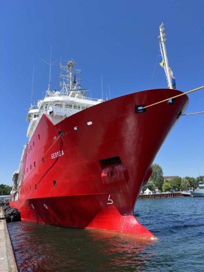 Geosea offshore supply ship Dutch Navy Kiel naval base
