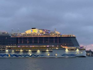 Heck AIDAcosma Kreuzfahrtschiff