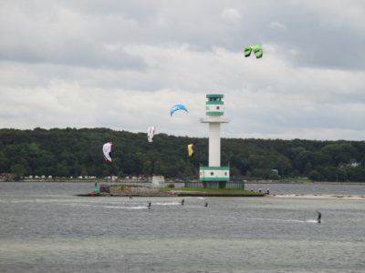 Kite Surfing Kiel - Lighthouse Friedrichsort Kieler Förde
