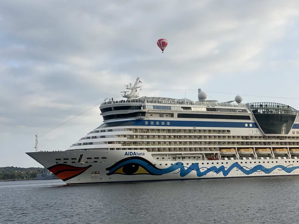 AIDAluna cruise ship in Kiel
