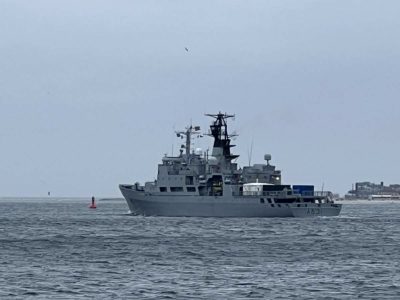 Marineschiff A 531 Nordkapp verlässt Kiel