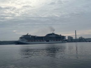 MSC Grandiosa 7.5.2022 Kiel Ankunft Ostuferhafen