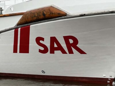 SAR sea rescuer