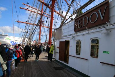 Sedov in Kiel for the Windjammerparade 2018 - sailing on the ship