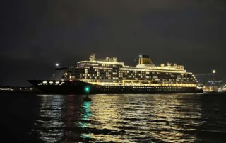 Spirit of Discovery verlässt Kiel 29.12.2023