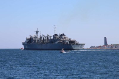 USNS Supply leaving Kiel